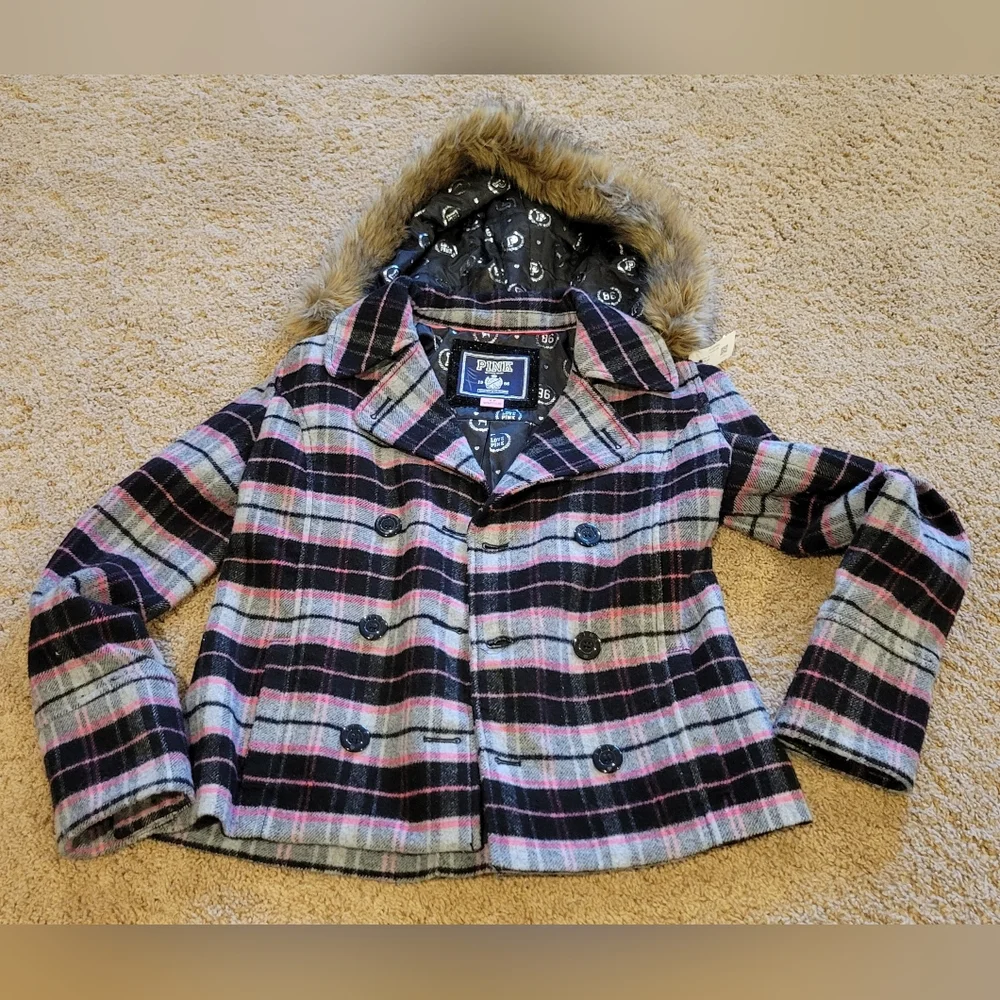 PINK VICTORIA'S SECRET FUR TRIMMED HOODED JACKET - Picture 1 of 3